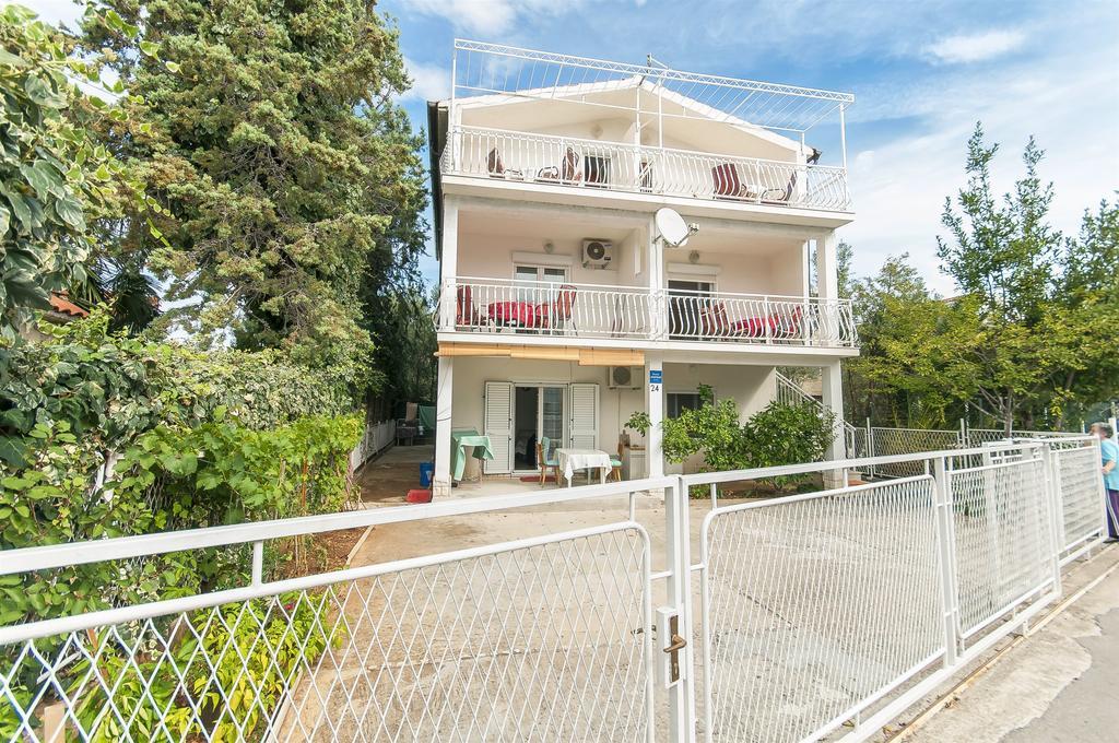 Apartments Luca Rogoznica  Exterior photo