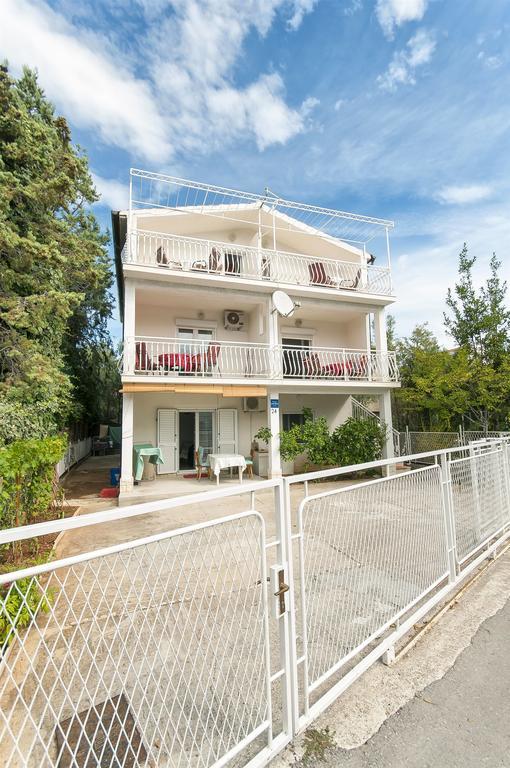 Apartments Luca Rogoznica  Exterior photo